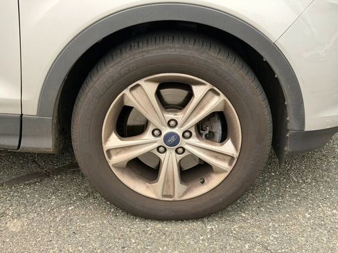 Used 2014 Ford Escape SE w/ Equipment Group 201A AWD/4WD image 8