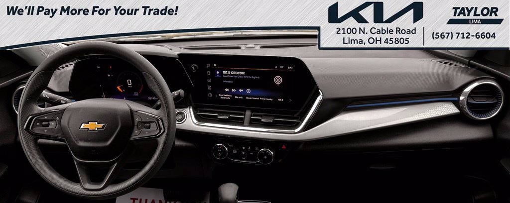 Used 2025 Chevrolet Trax LT FWD image 10