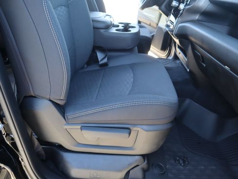 New 2026 RAM 3500 Tradesman AWD/4WD image 13