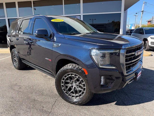 Used 2023 GMC Yukon AT4 w/ AT4 Premium Plus Package AWD/4WD image 2