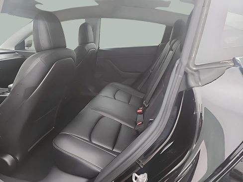 Used 2020 Tesla Model 3 Long Range image 19