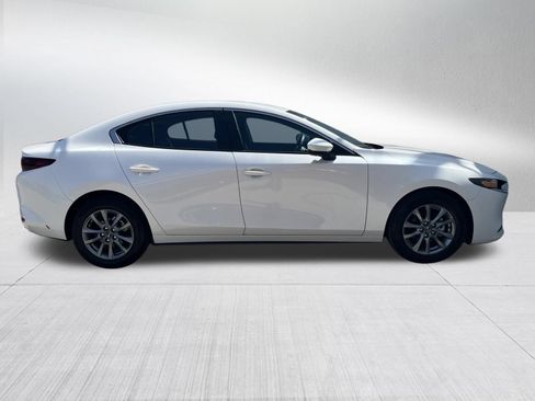 Used 2024 MAZDA MAZDA3 s FWD image 5