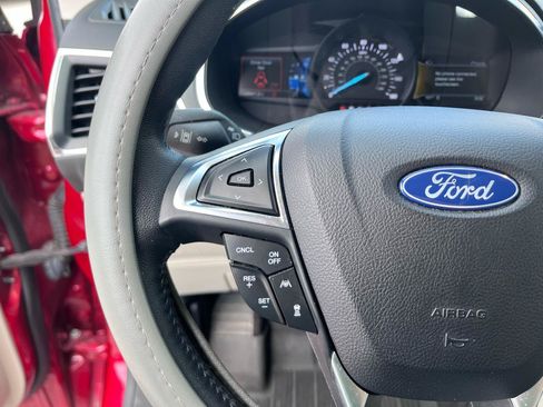 Used 2020 Ford Edge Titanium w/ Equipment Group 301A FWD image 26