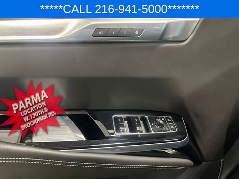 Used 2025 Cadillac Escalade V image 8