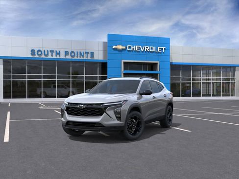 New 2026 Chevrolet Trax LT w/ Sunroof Package FWD image 8