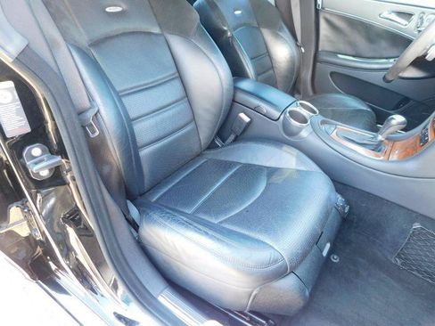 Used 2008 Mercedes-Benz CLS 63 AMG w/ P2 Pkg image 33