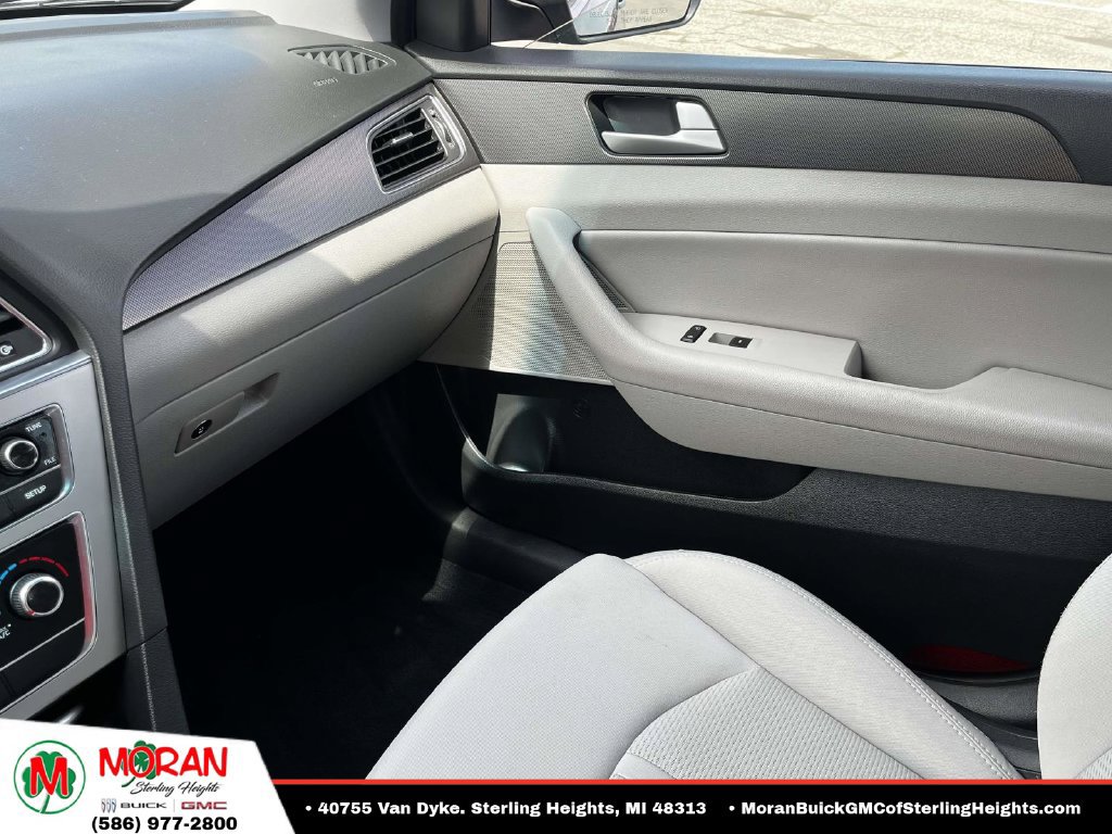 Used 2016 Hyundai Sonata Sport w/ Cargo Package FWD image 31