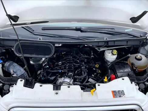 Used 2023 Ford Transit 350 XLT image 29