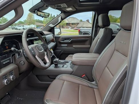 New 2026 GMC Sierra 1500 Denali w/ Denali Reserve Package AWD/4WD image 45