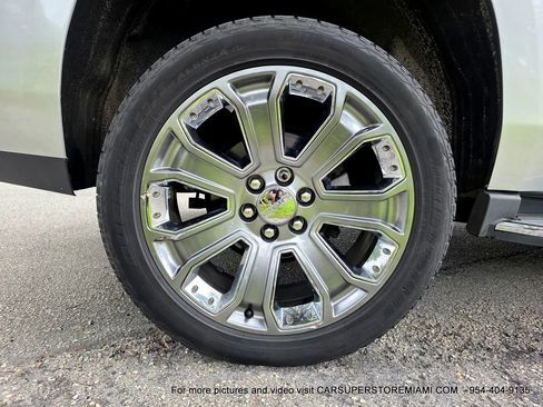 Used 2015 GMC Yukon Denali w/ Open Road Package image 92