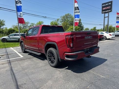 Used 2023 GMC Sierra 1500 Elevation w/ LPO, Elevation Black Package AWD/4WD image 7