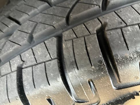 Used 2019 Chevrolet Blazer LT image 28