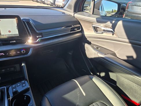 Certified 2023 Kia Sportage X-Pro Prestige image 11