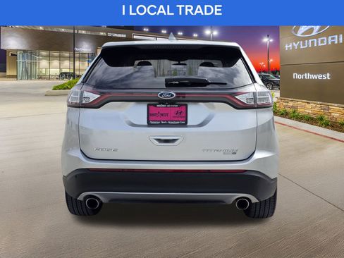 Used 2018 Ford Edge Titanium w/ Equipment Group 301A image 8