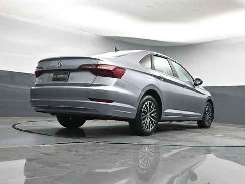 Used 2021 Volkswagen Jetta S image 29