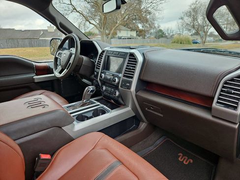 Used 2018 Ford F150 King Ranch w/ Equipment Group 601A Luxury image 19