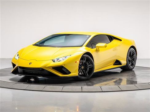 Used 2020 Lamborghini Huracan EVO image 1