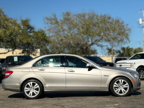 Used 2009 Mercedes-Benz C 300 4MATIC Sedan image 13