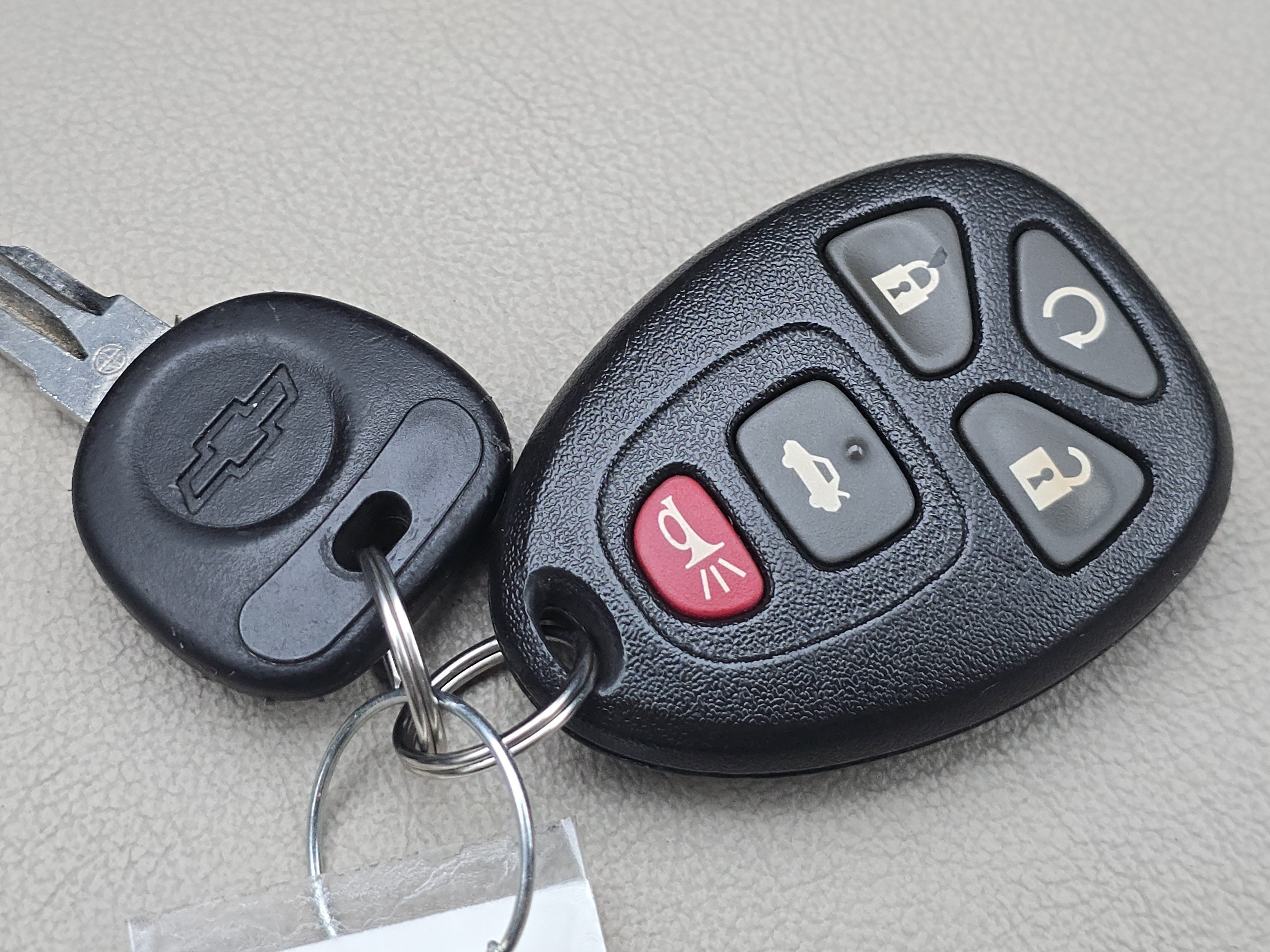 Used 2014 Chevrolet Impala LTZ FWD image 28