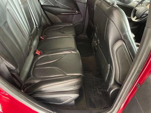 Used 2015 Lincoln MKC FWD w/ Equipment Group 101A Select image 25