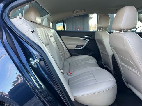 Used 2016 Buick Regal Base image 16