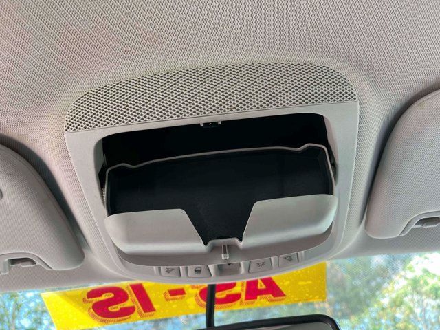Used 2015 Ford Fusion Titanium FWD image 34