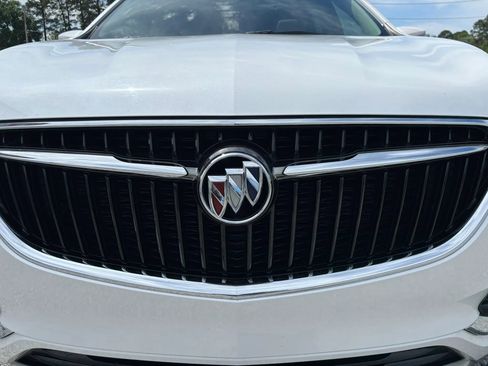 Used 2019 Buick Enclave Essence w/ Trailering Package, 5000 lbs. FWD image 6