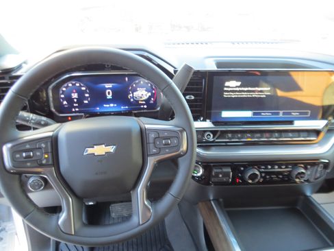 New 2026 Chevrolet Silverado 2500 High Country w/ High Country Premium Package image 25