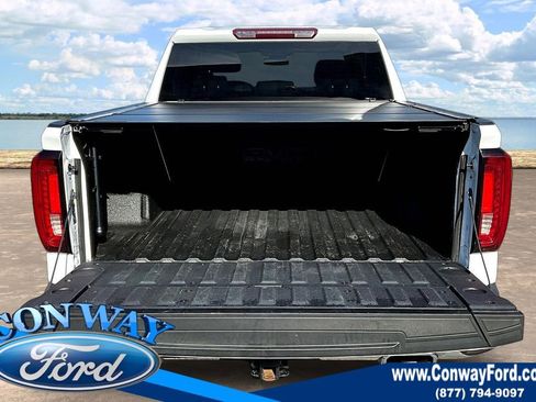 Used 2022 GMC Sierra 1500 SLT w/ SLT Premium Package image 9