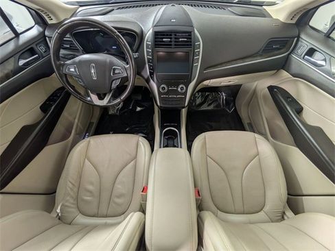 Used 2019 Lincoln MKC Reserve w/ MKC Climate Package image 26