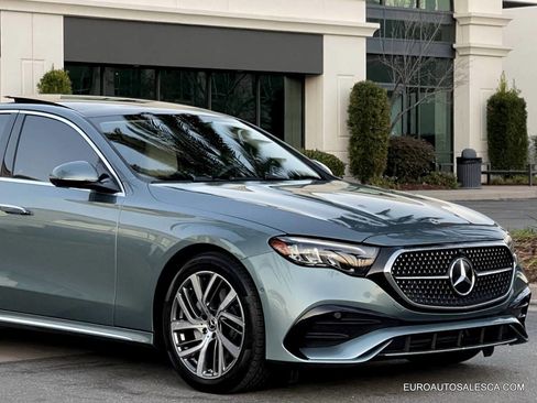 Used 2025 Mercedes-Benz E 350 4MATIC Sedan image 15