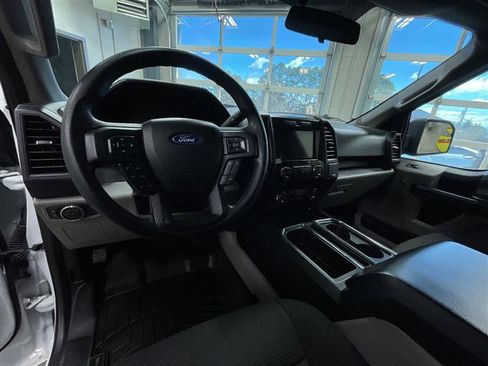 Used 2017 Ford F150 XL w/ Equipment Group 101A Mid image 13