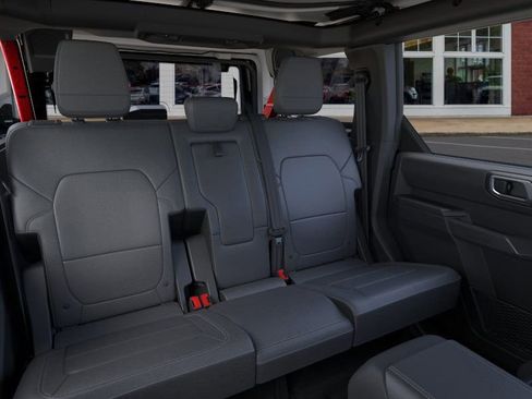 New 2025 Ford Bronco Badlands image 11