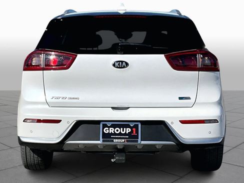 Used 2019 Kia Niro Touring image 4