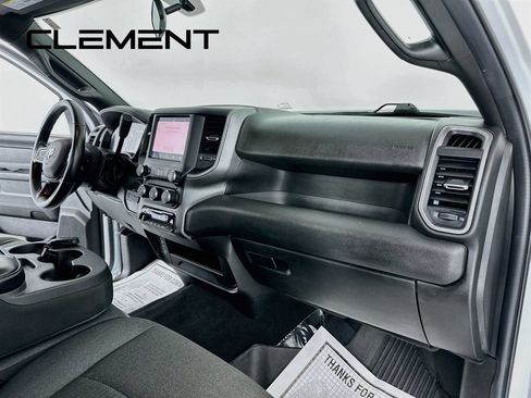 Used 2024 RAM 3500 Tradesman w/ Chrome Appearance Group AWD/4WD image 31