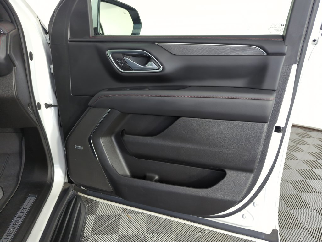 Used 2023 Chevrolet Tahoe RST w/ Luxury Package RWD image 36