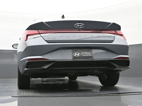 Used 2022 Hyundai Elantra SEL w/ Cargo Package image 35