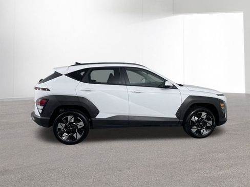 Used 2025 Hyundai Kona SEL image 40