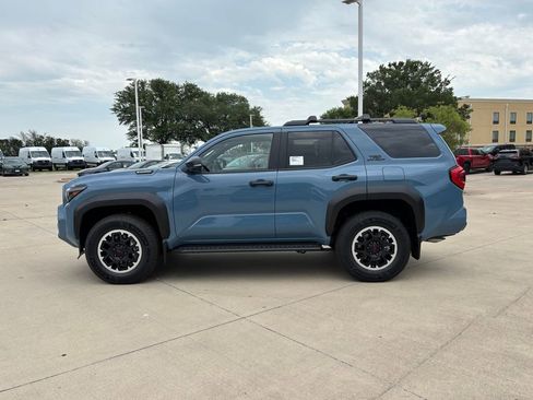 New 2026 Toyota 4Runner TRD Off-Road AWD/4WD image 2