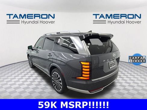 Used 2026 Hyundai Palisade Calligraphy FWD image 3