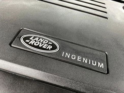 Used 2024 Land Rover Defender 110 S image 40