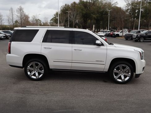 Used 2019 GMC Yukon Denali w/ Open Road Package image 12