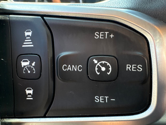 Used 2025 RAM 2500 Big Horn AWD/4WD image 28