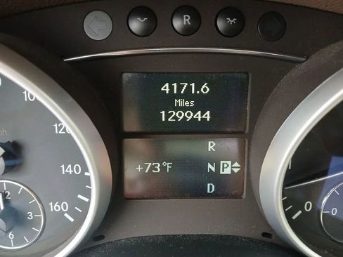 Used 2009 Mercedes-Benz GL 450 4MATIC image 16