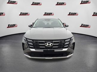 Certified 2025 Hyundai Tucson SE video 2