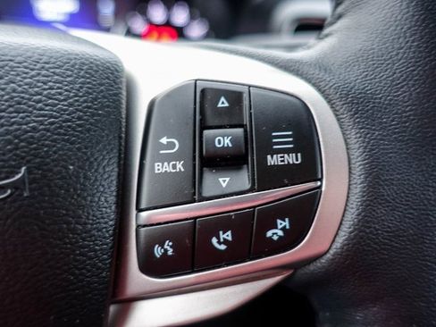 Used 2023 Ford Explorer XLT w/ Equipment Group 202A image 32