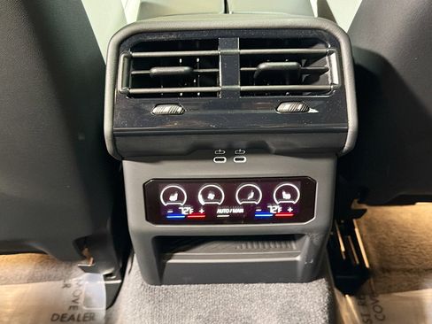 Used 2026 BMW M5 Touring w/ M Driver's Package image 20