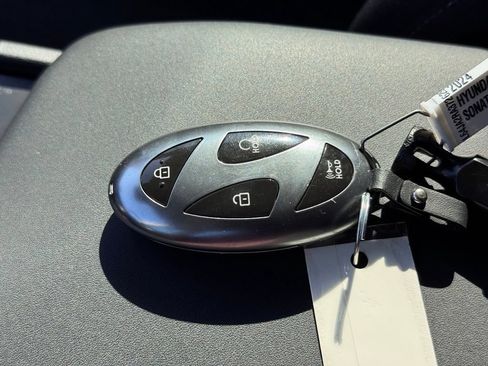Used 2024 Hyundai Sonata SEL FWD image 33