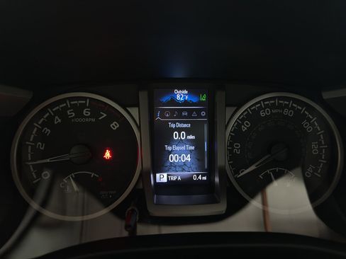 Used 2023 Toyota Tacoma Limited image 14