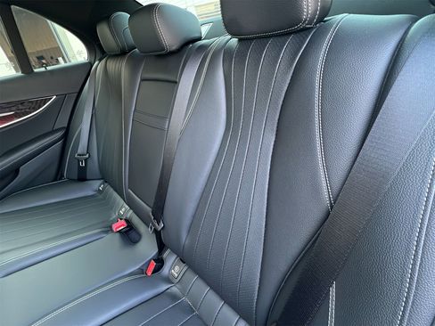 Used 2023 Mercedes-Benz E 350 E 350 image 17